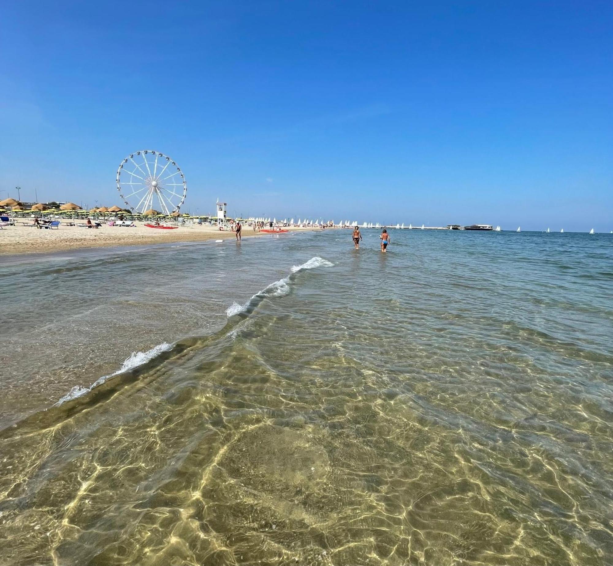 Hotel Bel Sogno Rimini Buitenkant foto